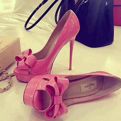 розови обувки с висок ток