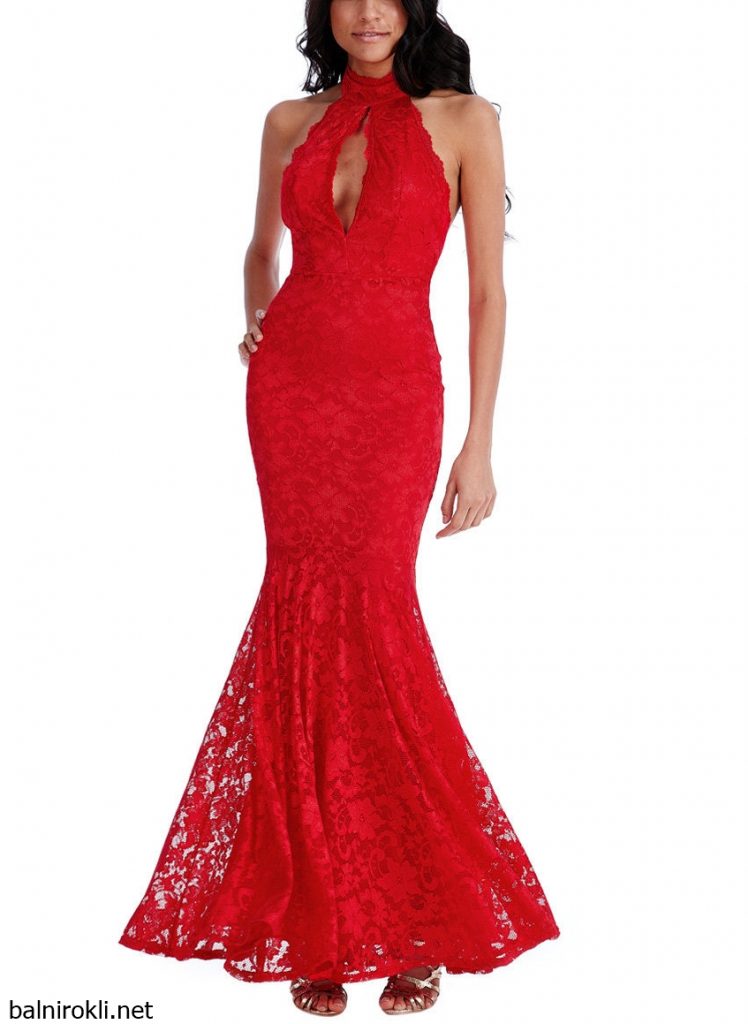червена дълга дантелена рокля