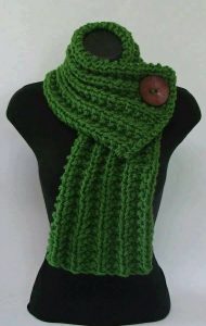 плетен зелен шал