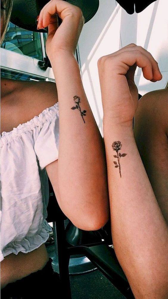 татуировка за влюбени двойки роза