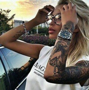 красива татуировка за цяла женска ръка