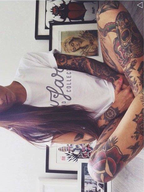 дамски татуировки цял крак и цяла ръка