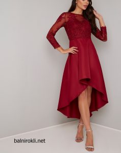 асиметрична бална червена рокля