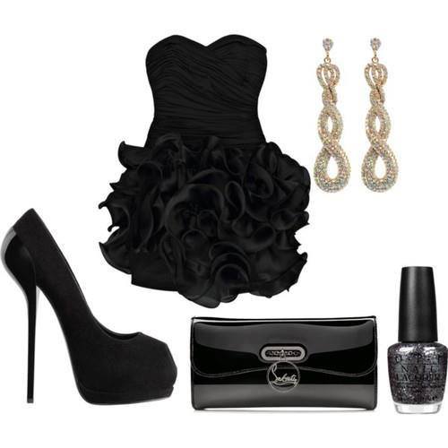 малка черна рокля с аксесоари