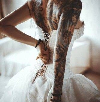 дамска татуировка за ръка